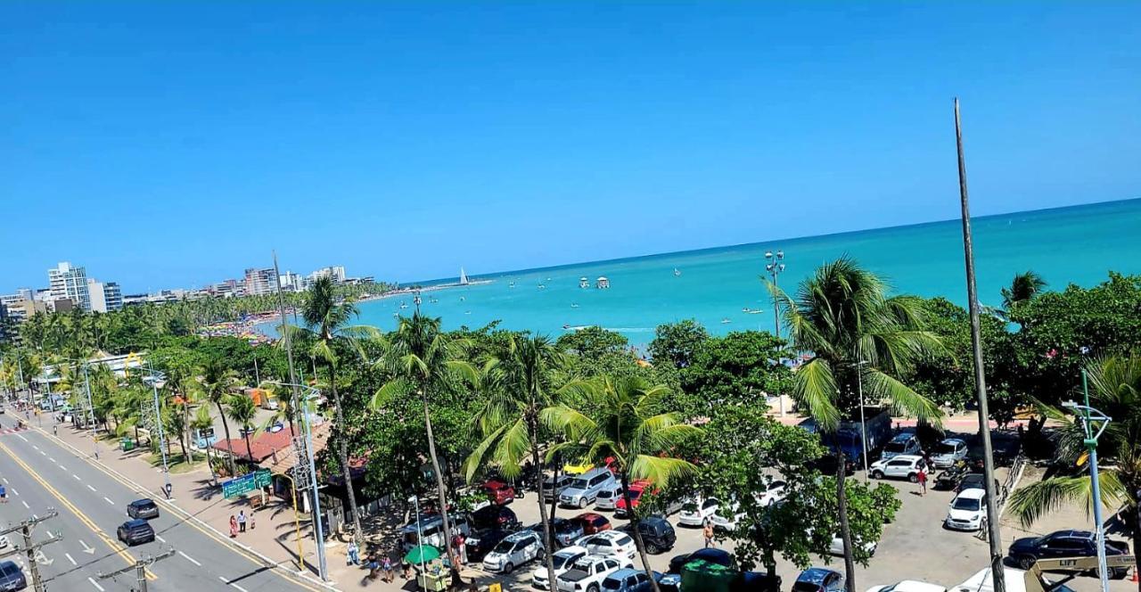 Na Beira Mar De Pajucara: Oceanview With Balcony Apartment *