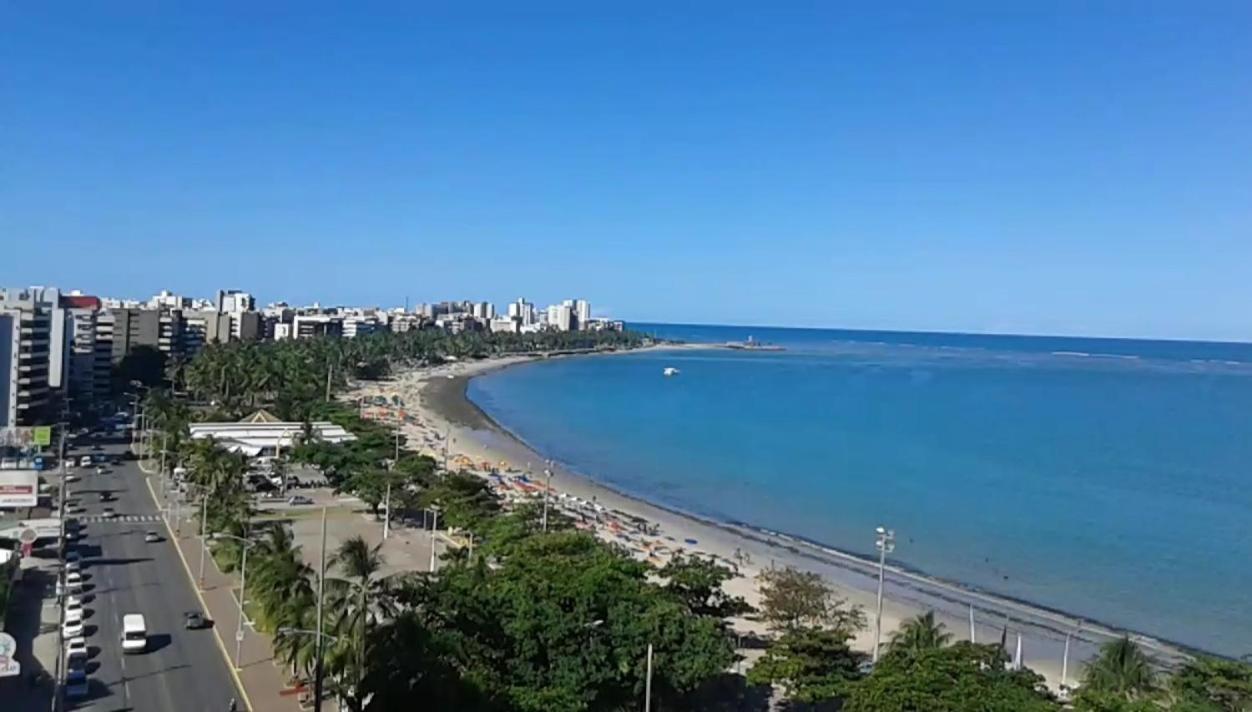 Na Beira Mar De Pajucara: Oceanview With Balcony Apartment Maceio (Alagoas)